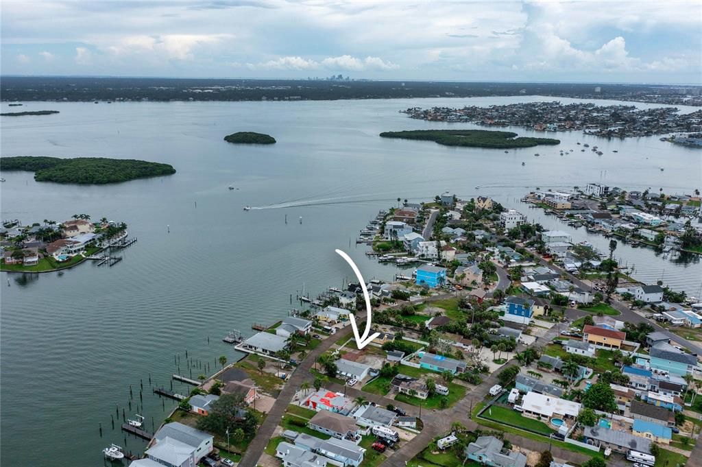 待售: $475,000 (0.17 acres)