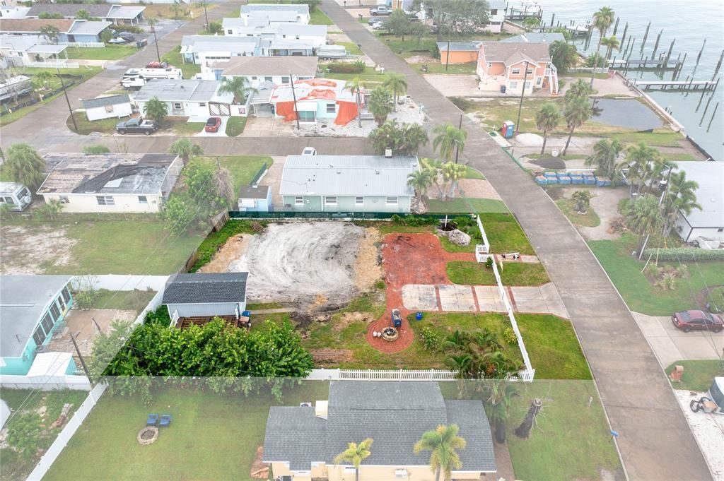 待售: $475,000 (0.17 acres)