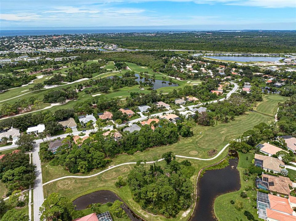 Active With Contract: $879,000 (4 beds, 2 baths, 2578 Square Feet)