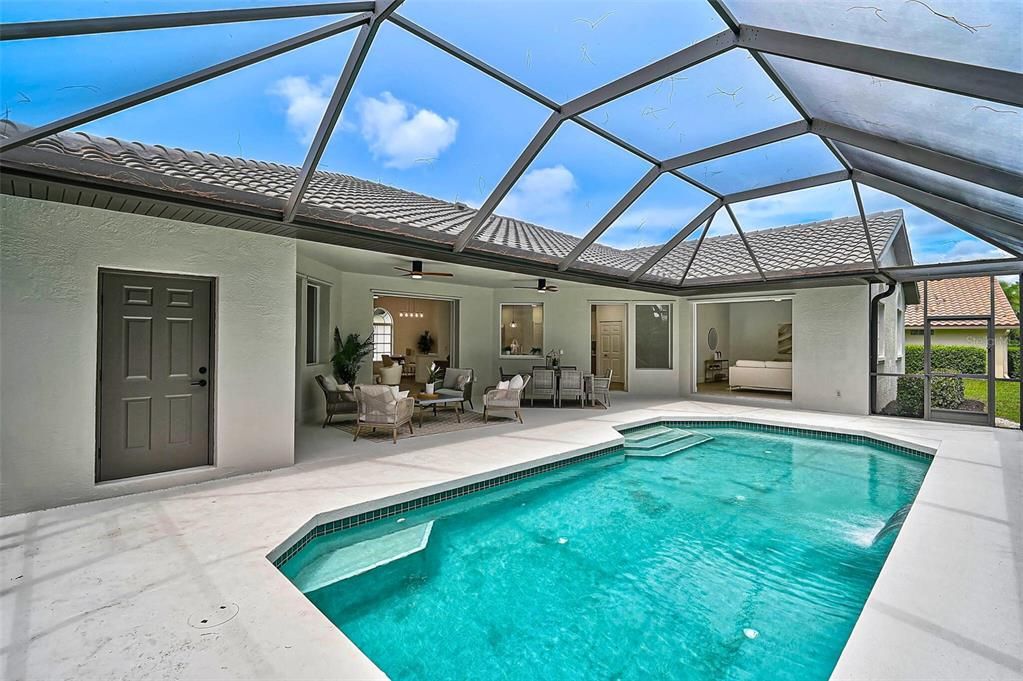 Active With Contract: $879,000 (4 beds, 2 baths, 2578 Square Feet)