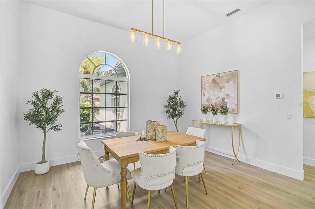 Active With Contract: $879,000 (4 beds, 2 baths, 2578 Square Feet)