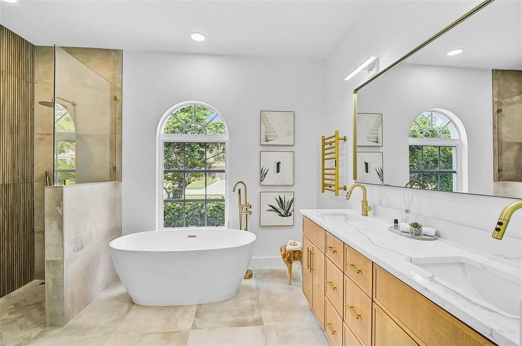 Active With Contract: $879,000 (4 beds, 2 baths, 2578 Square Feet)