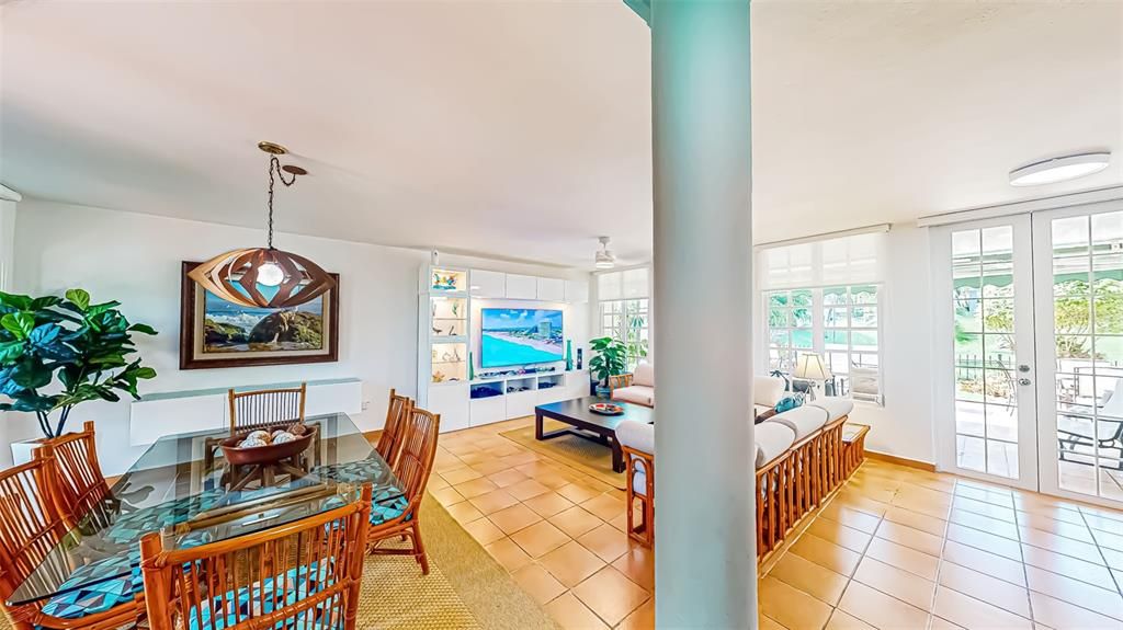 For Sale: $1,375,000 (4 beds, 4 baths, 2764 Square Feet)