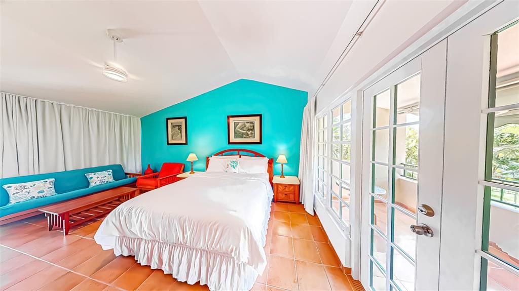 For Sale: $1,375,000 (4 beds, 4 baths, 2764 Square Feet)