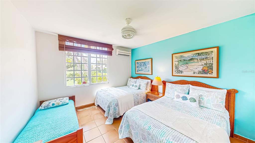 For Sale: $1,375,000 (4 beds, 4 baths, 2764 Square Feet)