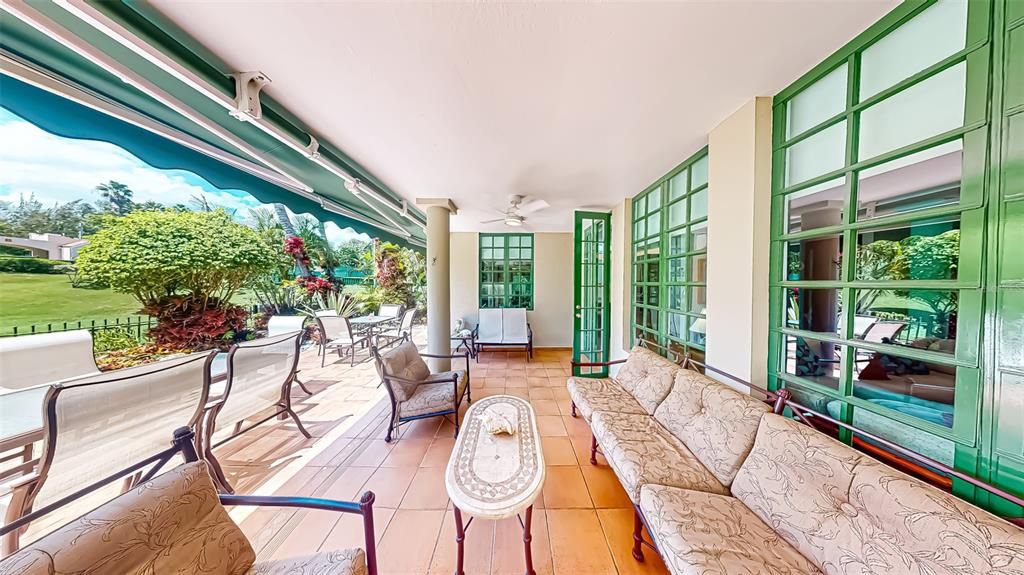 For Sale: $1,375,000 (4 beds, 4 baths, 2764 Square Feet)