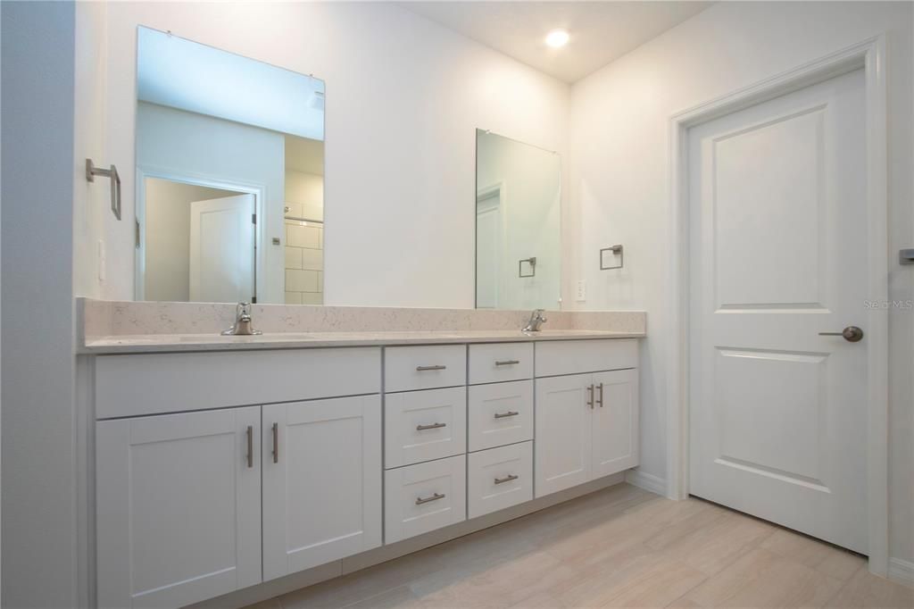 В аренду: $2,995 (5 спален, 2 ванн, 2896 Квадратных фут)