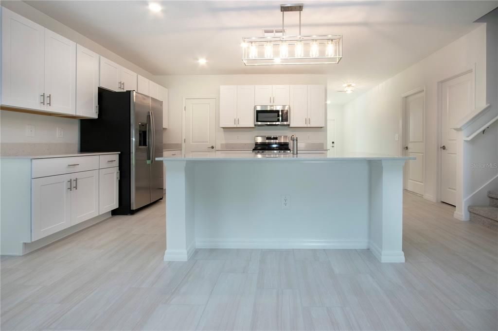 В аренду: $2,995 (5 спален, 2 ванн, 2896 Квадратных фут)