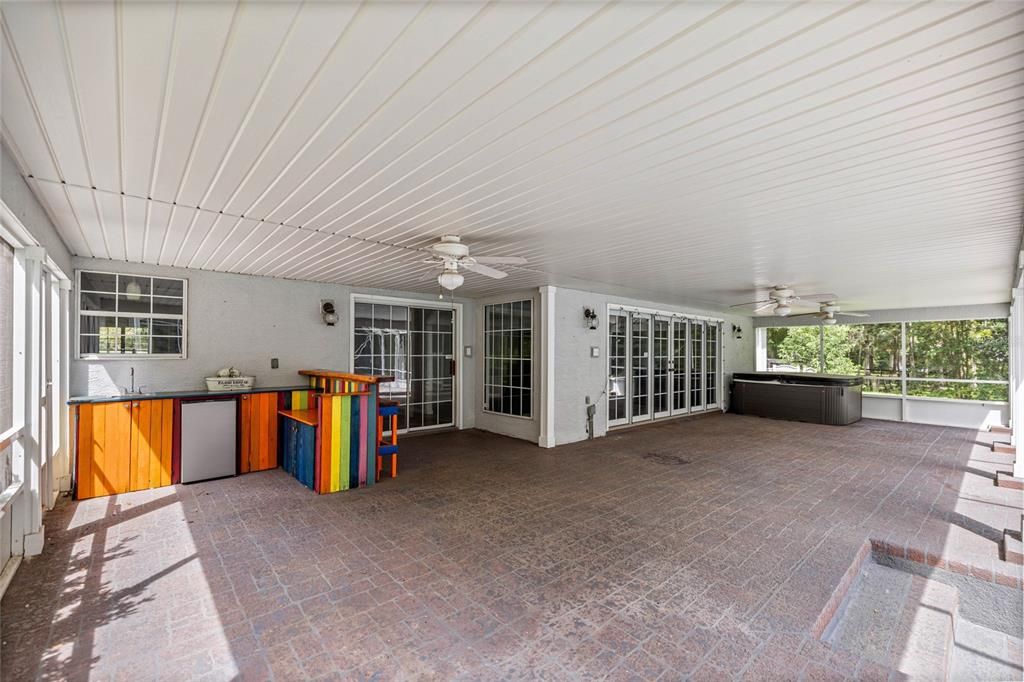 Active With Contract: $799,900 (4 beds, 4 baths, 3703 Square Feet)