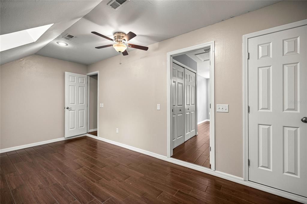 Active With Contract: $799,900 (4 beds, 4 baths, 3703 Square Feet)