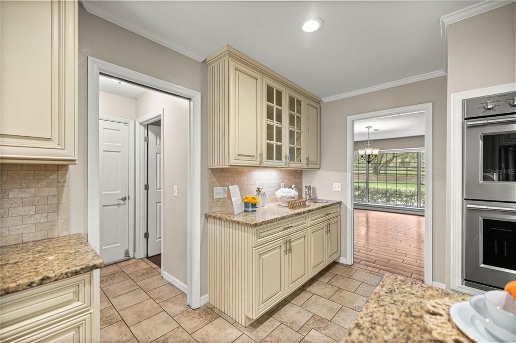 Active With Contract: $799,900 (4 beds, 4 baths, 3703 Square Feet)