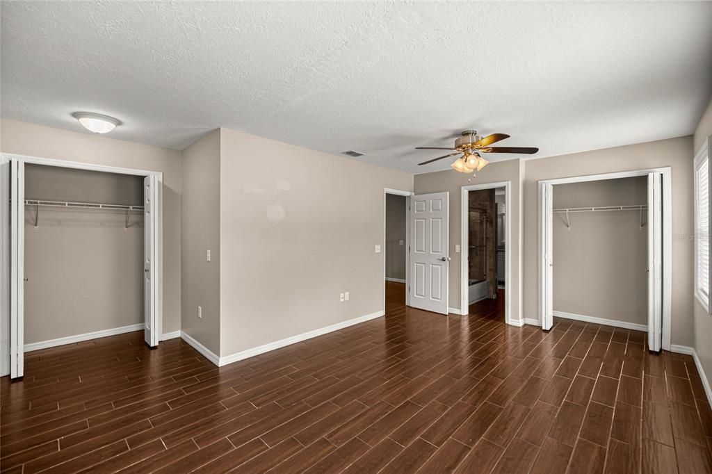 Active With Contract: $799,900 (4 beds, 4 baths, 3703 Square Feet)