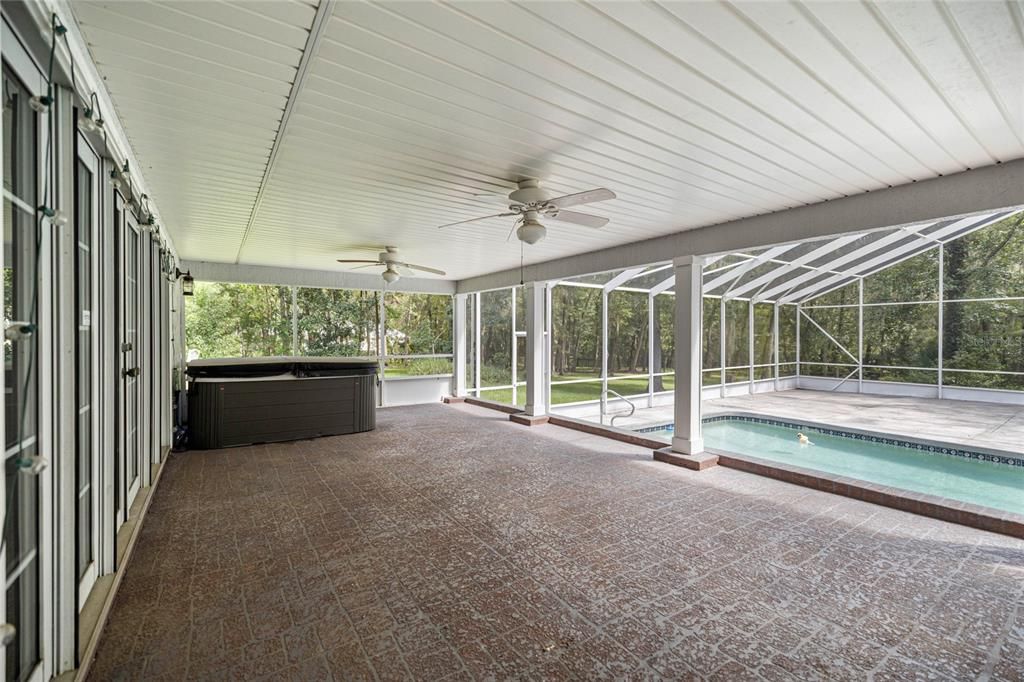 Active With Contract: $799,900 (4 beds, 4 baths, 3703 Square Feet)