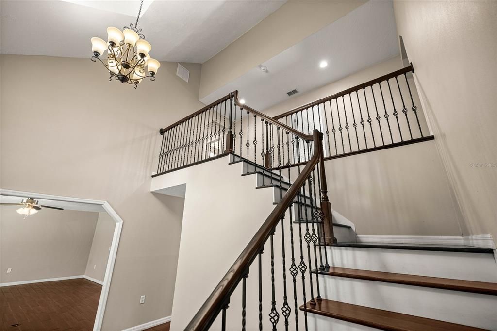 Active With Contract: $799,900 (4 beds, 4 baths, 3703 Square Feet)