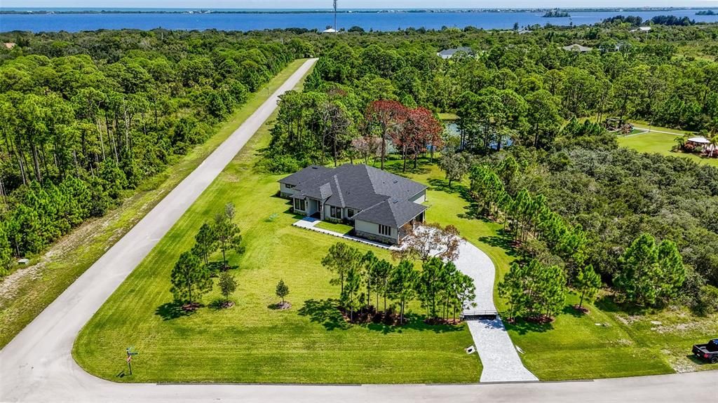 待售: $1,000,000 (4 贝兹, 4 浴室, 3427 平方英尺)