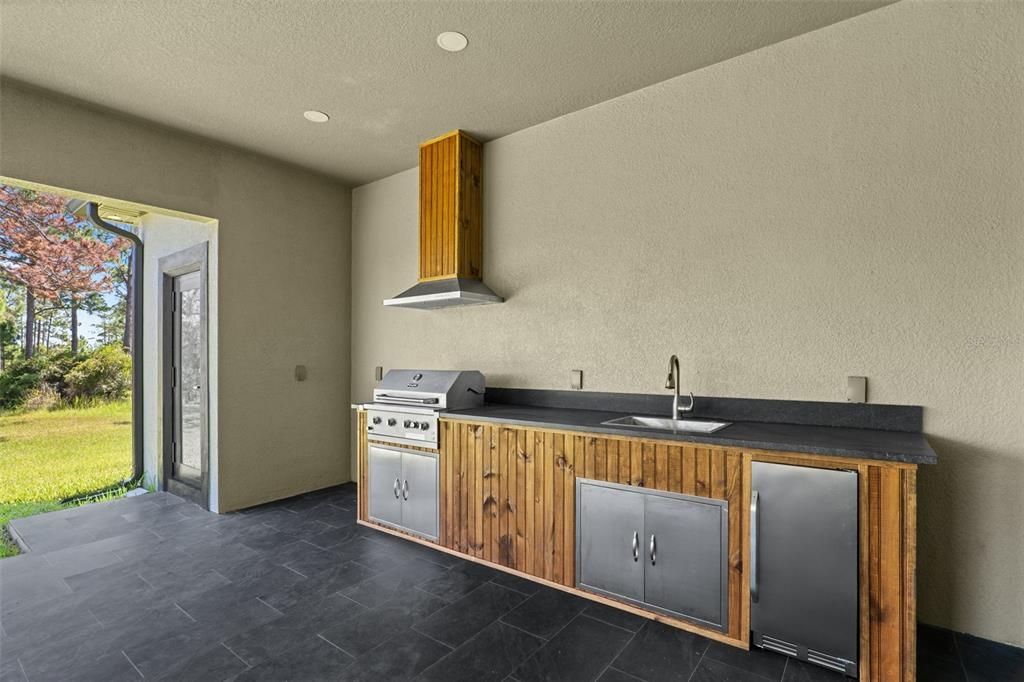 待售: $1,000,000 (4 贝兹, 4 浴室, 3427 平方英尺)