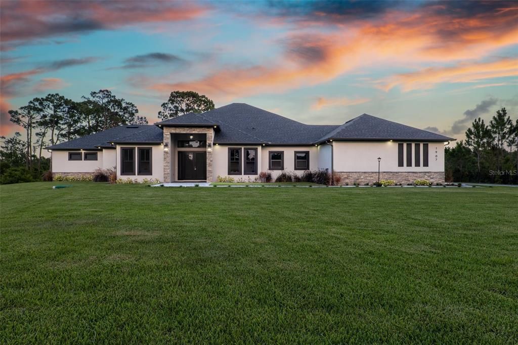 待售: $1,000,000 (4 贝兹, 4 浴室, 3427 平方英尺)