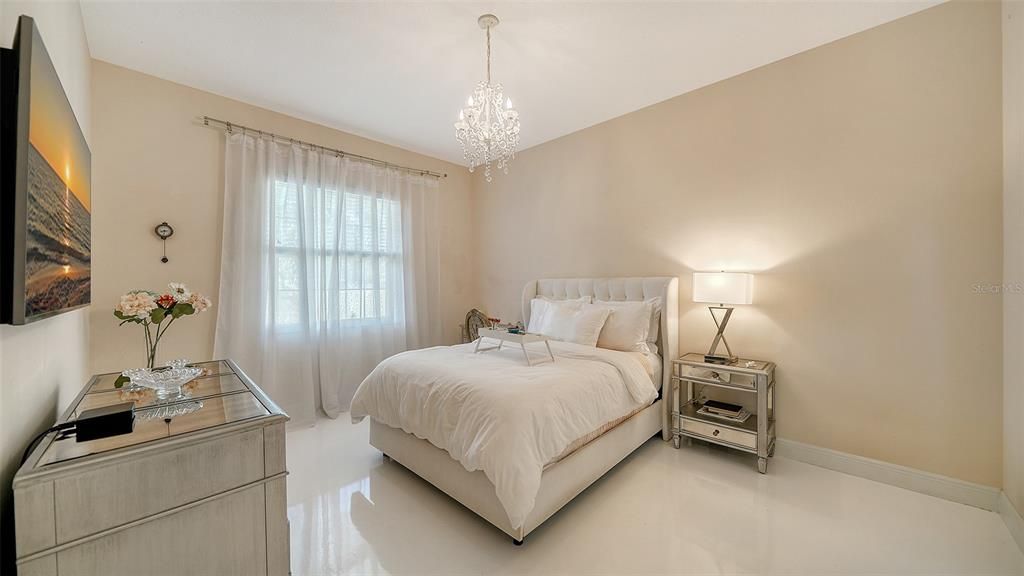 В аренду: $7,900 (3 спален, 3 ванн, 2511 Квадратных фут)