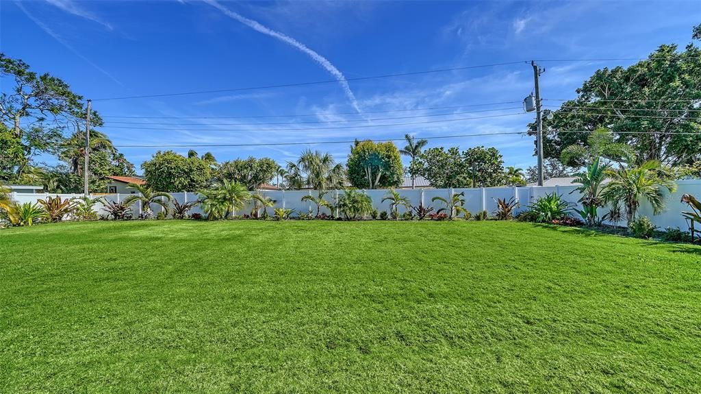 В аренду: $7,900 (3 спален, 3 ванн, 2511 Квадратных фут)