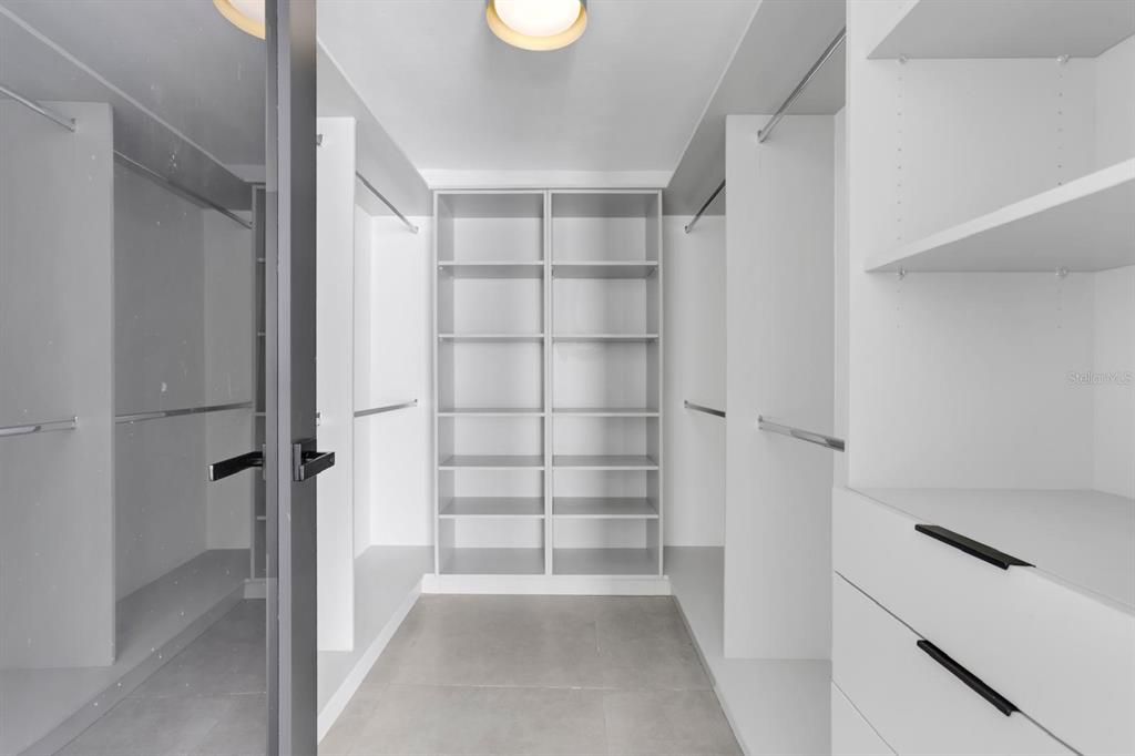 На продажу: $1,750,000 (5 спален, 3 ванн, 3502 Квадратных фут)