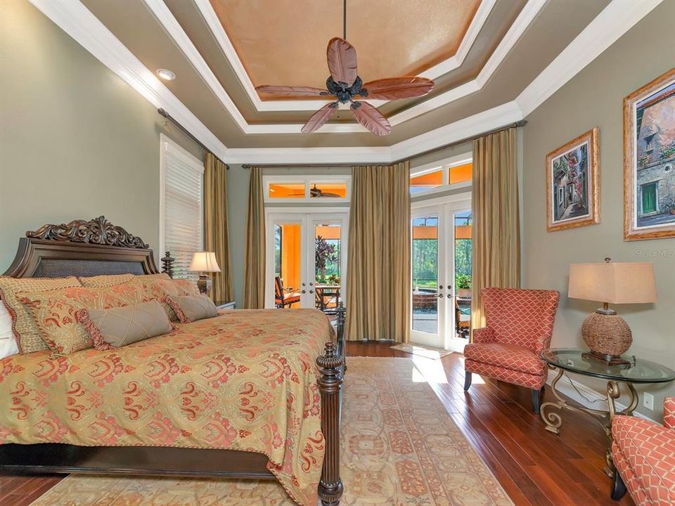 待售: $3,250,000 (4 贝兹, 5 浴室, 4990 平方英尺)