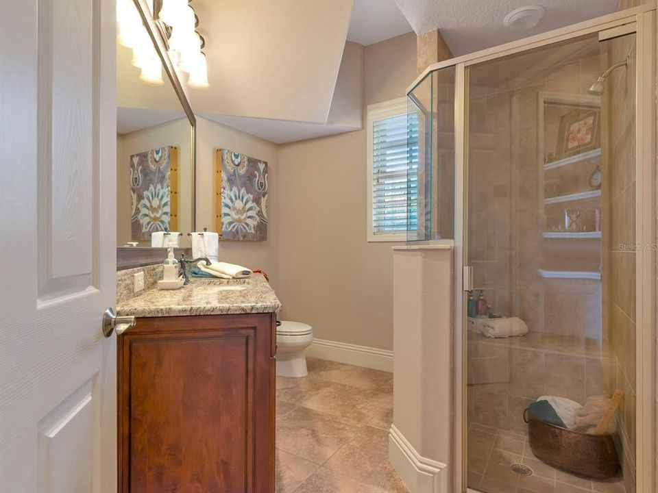 待售: $3,250,000 (4 贝兹, 5 浴室, 4990 平方英尺)