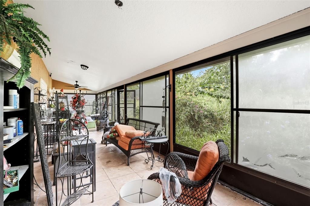 For Sale: $350,000 (3 beds, 2 baths, 1764 Square Feet)