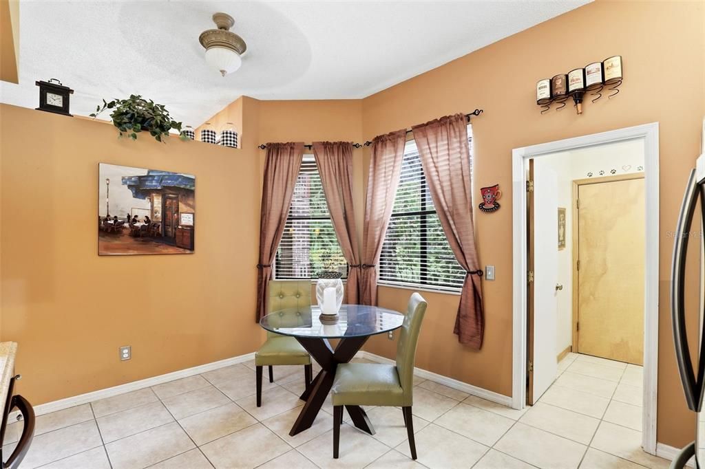 For Sale: $350,000 (3 beds, 2 baths, 1764 Square Feet)