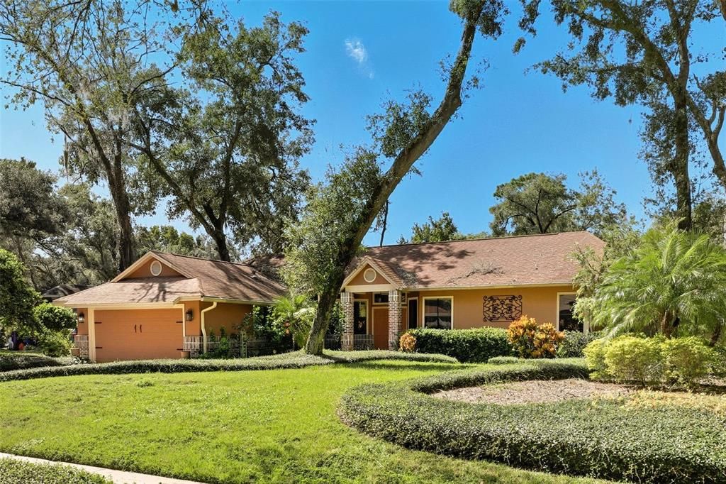 For Sale: $350,000 (3 beds, 2 baths, 1764 Square Feet)