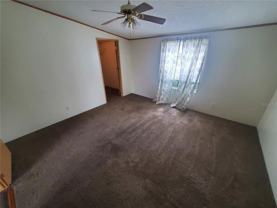 For Rent: $1,450 (3 beds, 2 baths, 1620 Square Feet)