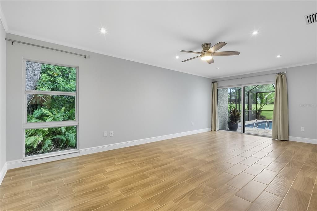 Active With Contract: $709,000 (4 beds, 3 baths, 2662 Square Feet)