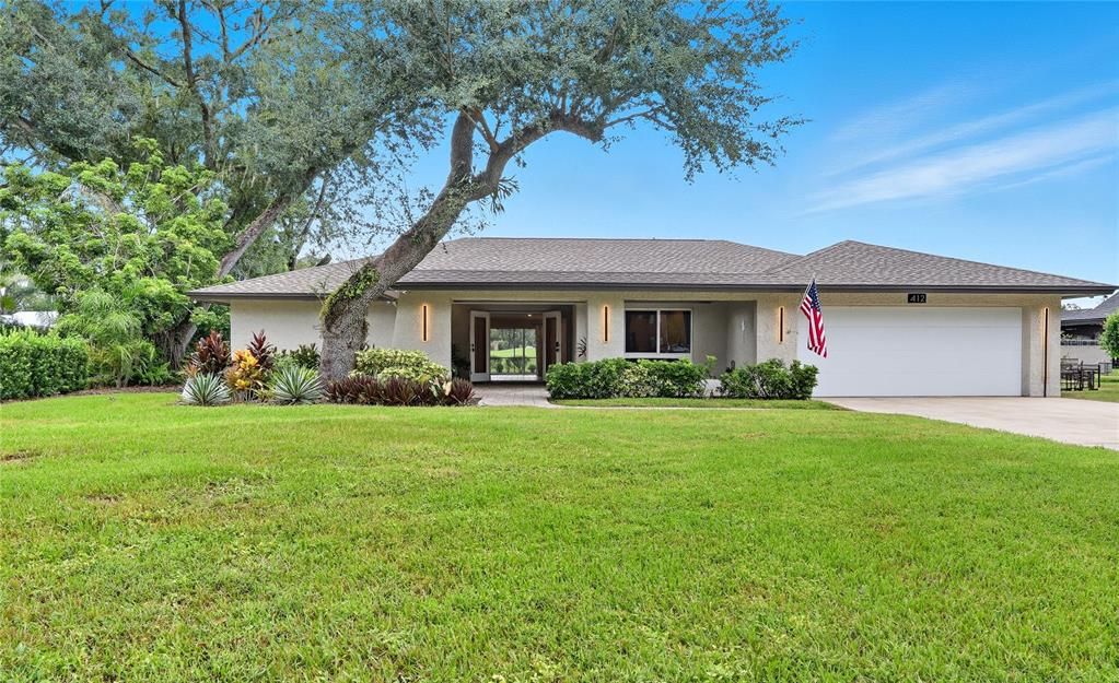 Active With Contract: $709,000 (4 beds, 3 baths, 2662 Square Feet)