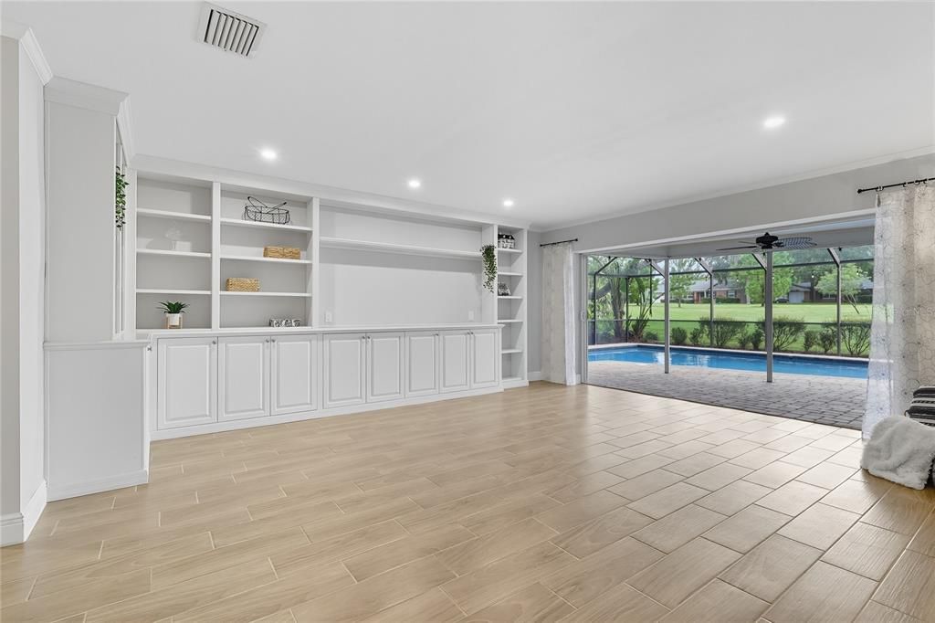 Active With Contract: $709,000 (4 beds, 3 baths, 2662 Square Feet)