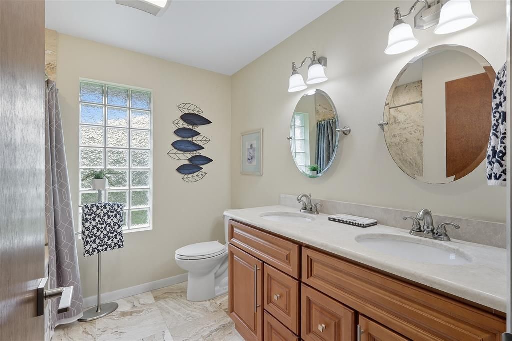 Active With Contract: $709,000 (4 beds, 3 baths, 2662 Square Feet)