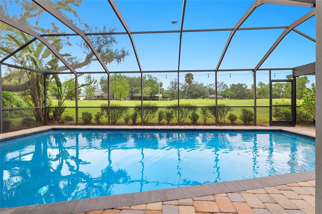 Active With Contract: $709,000 (4 beds, 3 baths, 2662 Square Feet)