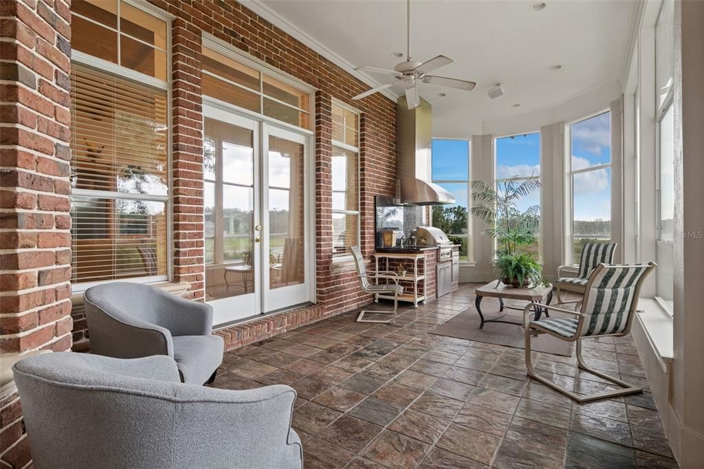 For Sale: $1,950,000 (4 beds, 5 baths, 5287 Square Feet)