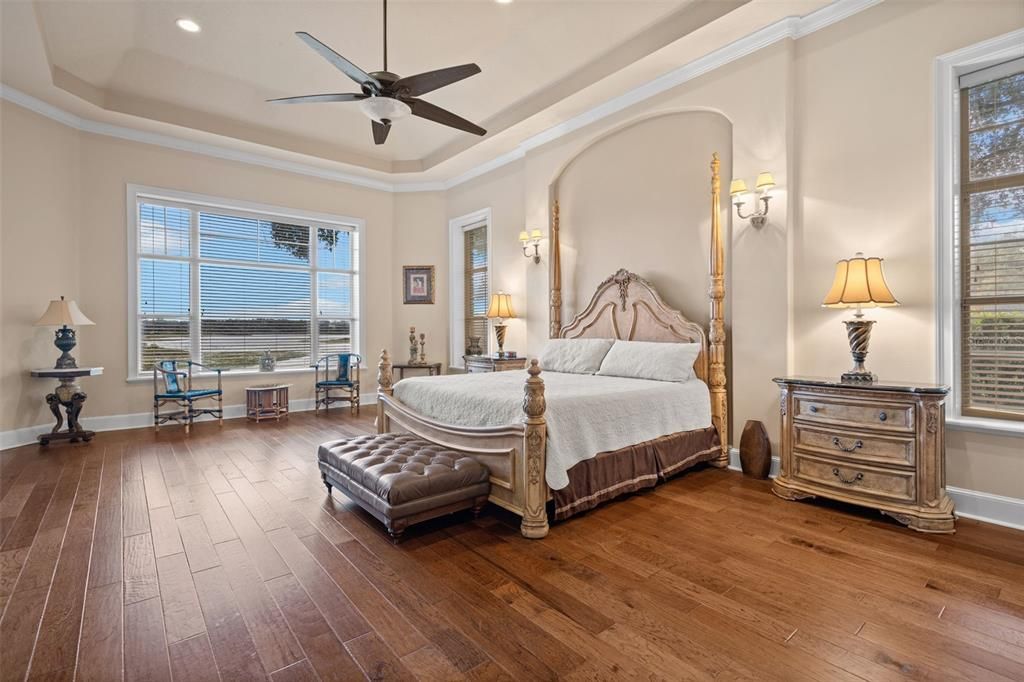 For Sale: $1,950,000 (4 beds, 5 baths, 5287 Square Feet)