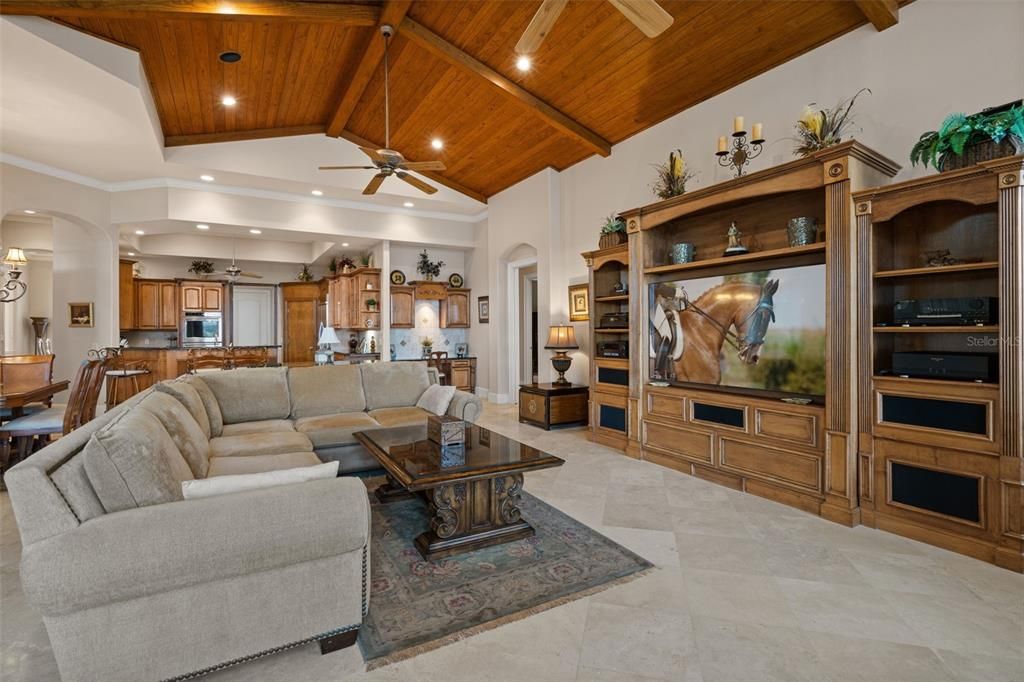 For Sale: $1,950,000 (4 beds, 5 baths, 5287 Square Feet)