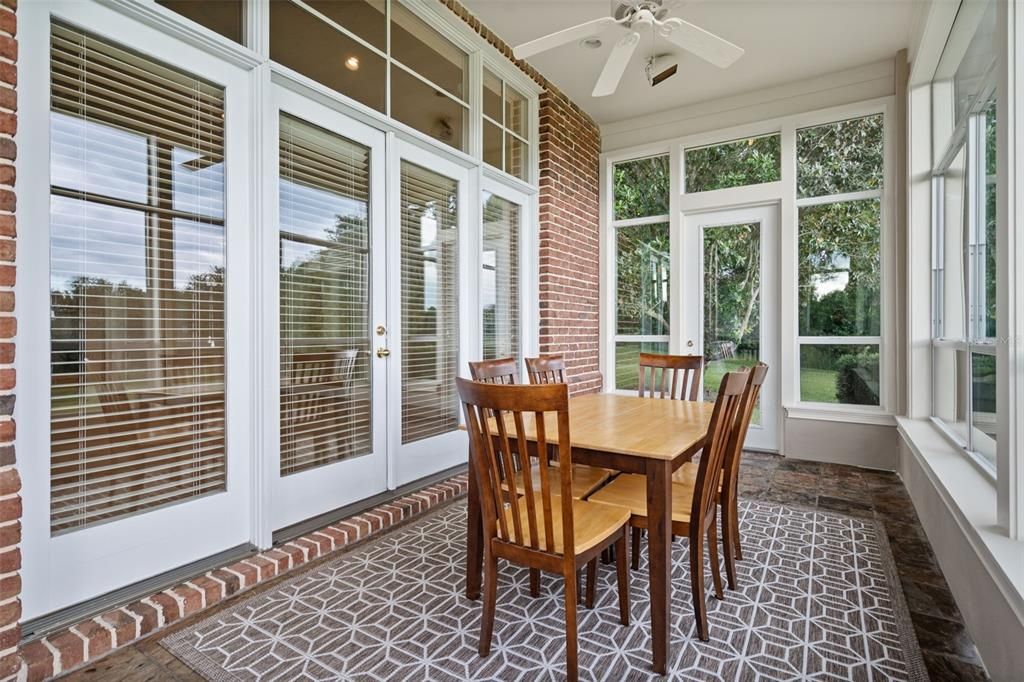 For Sale: $1,950,000 (4 beds, 5 baths, 5287 Square Feet)