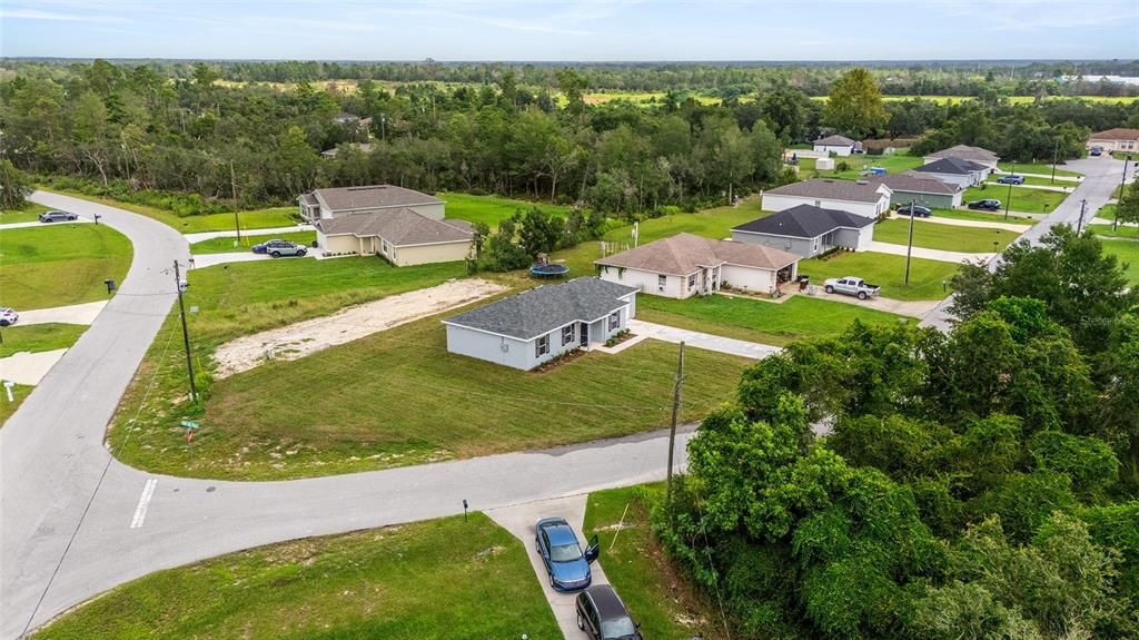 Active With Contract: $235,000 (3 beds, 2 baths, 1091 Square Feet)