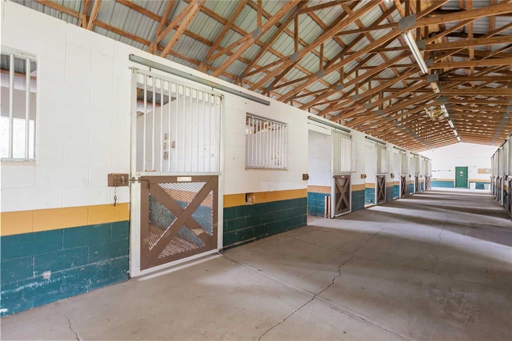 En Venta: $2,250,000 (4 camas, 3 baños, 3763 Pies cuadrados)