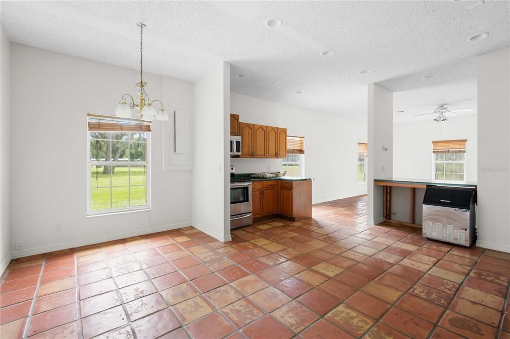 En Venta: $2,250,000 (4 camas, 3 baños, 3763 Pies cuadrados)