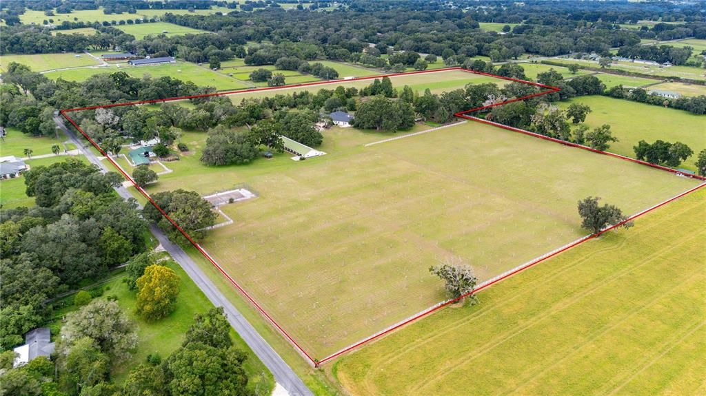 En Venta: $2,250,000 (4 camas, 3 baños, 3763 Pies cuadrados)