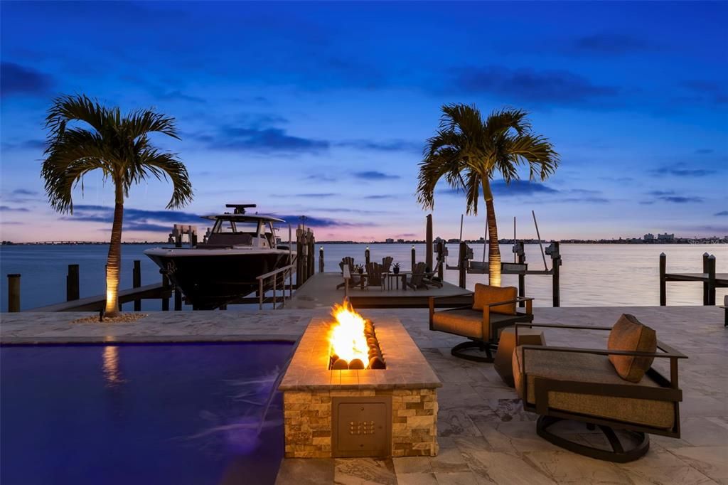 For Sale: $3,699,000 (4 beds, 4 baths, 4445 Square Feet)