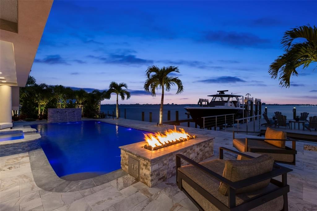 For Sale: $3,699,000 (4 beds, 4 baths, 4445 Square Feet)