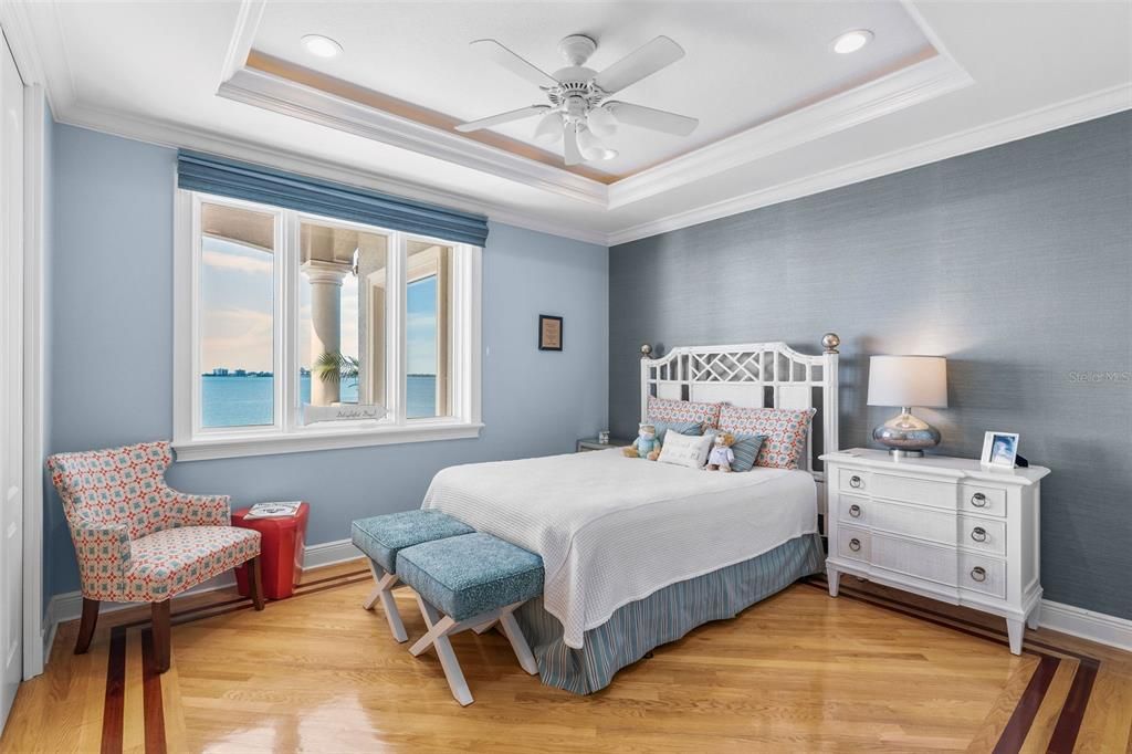 For Sale: $3,699,000 (4 beds, 4 baths, 4445 Square Feet)