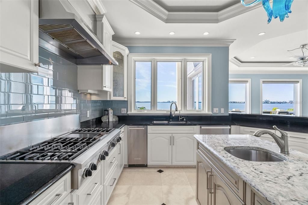 For Sale: $3,699,000 (4 beds, 4 baths, 4445 Square Feet)