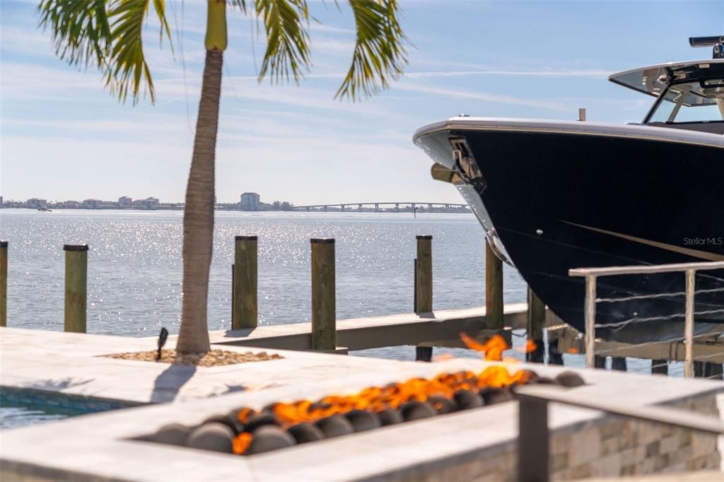 For Sale: $3,699,000 (4 beds, 4 baths, 4445 Square Feet)