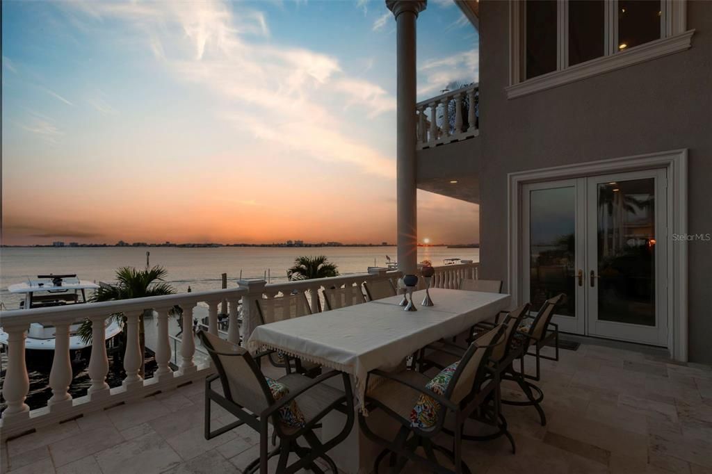 For Sale: $3,699,000 (4 beds, 4 baths, 4445 Square Feet)