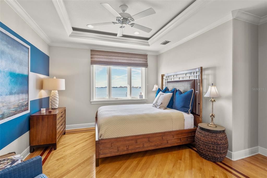 For Sale: $3,699,000 (4 beds, 4 baths, 4445 Square Feet)